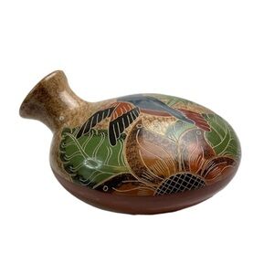 Nicaraguan Pottery Vase Hummingbird Design signed